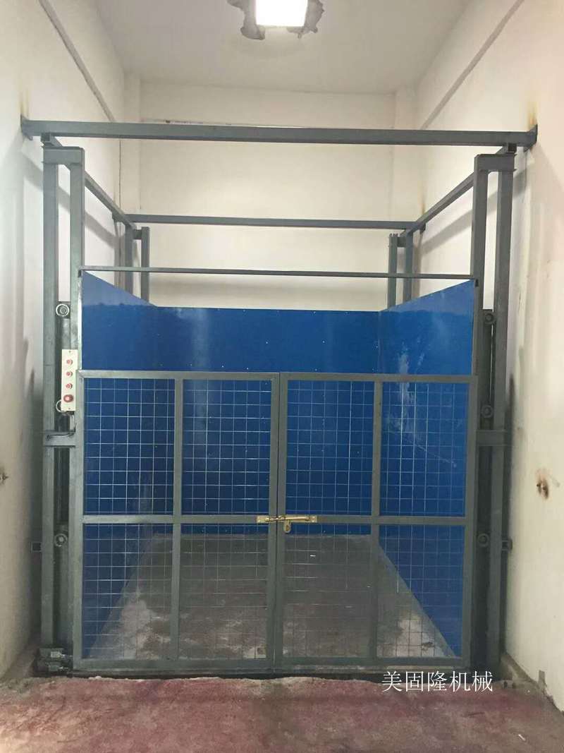 德州导轨式升降货梯价格